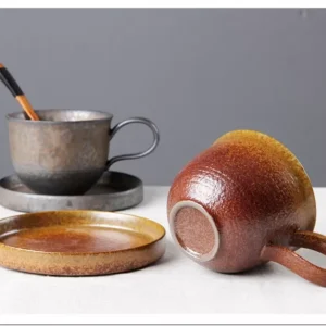 صحن تقديم من السيراميك الحجري