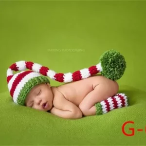 قبعة من الصوف بدندوشه طويله