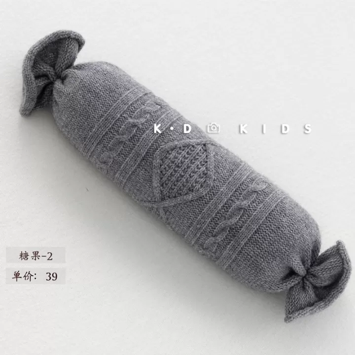 مخدة من الصوف حجم كبير