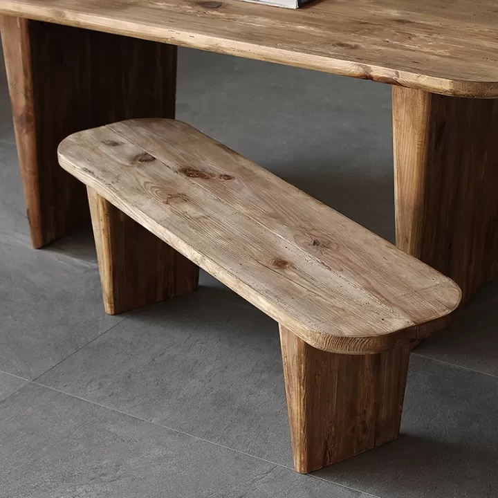 كرسي بانش من خشب الصنوبر: تصميم أنيق وراحة لا مثيل لها