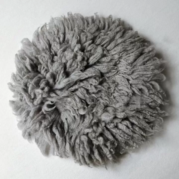 فلوكاتي دائري - صوف خروف استرالي بعدة الوان