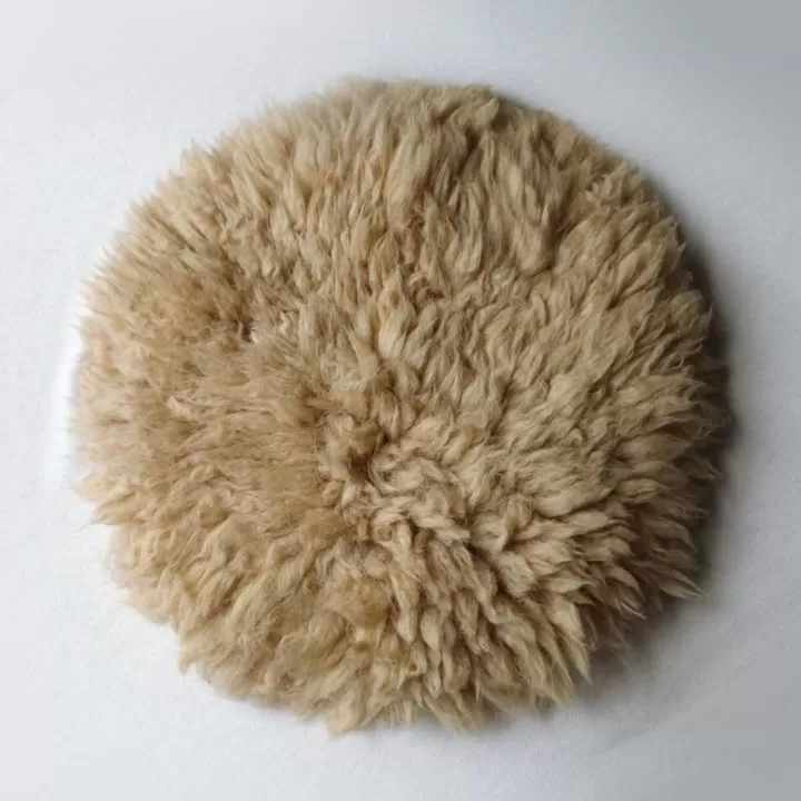 فلوكاتي دائري - صوف خروف استرالي بعدة الوان