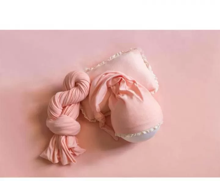 طقم خلفية + مخدة + قبعة + لفة لتصوير المواليد