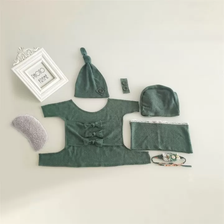 طقم ملابس بولستر قميص + مخدة + مشد + حزام + قبعة + مشد للارجل لتصوير المواليد