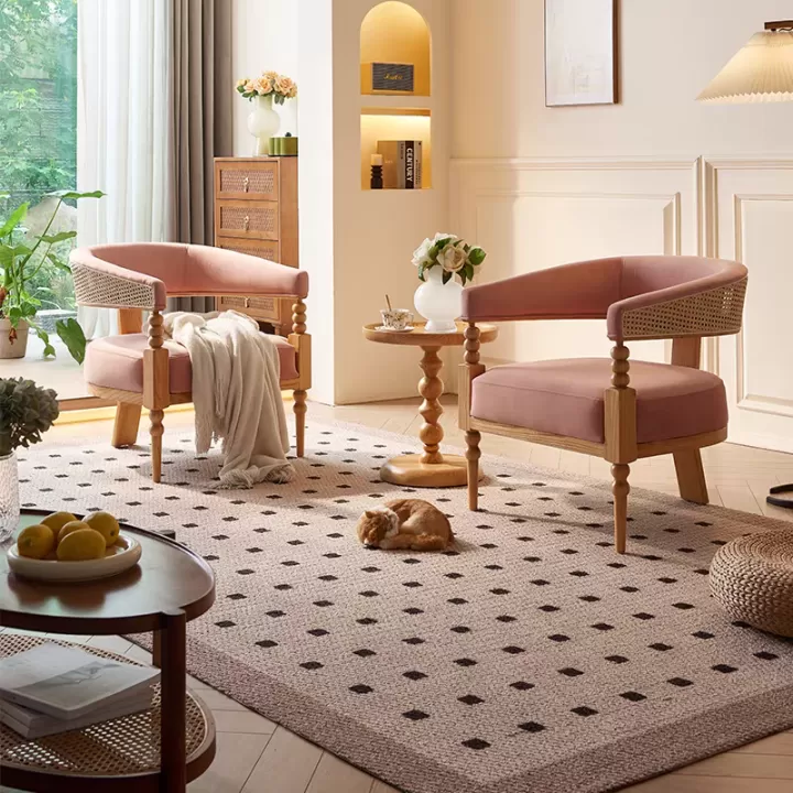 كرسي خشب اوك طبيعي و قماش الشمواه و راتان طبيعي