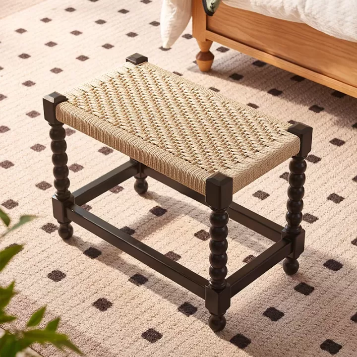 كرسي بانش اوك و خيوط الراتان طبيعي