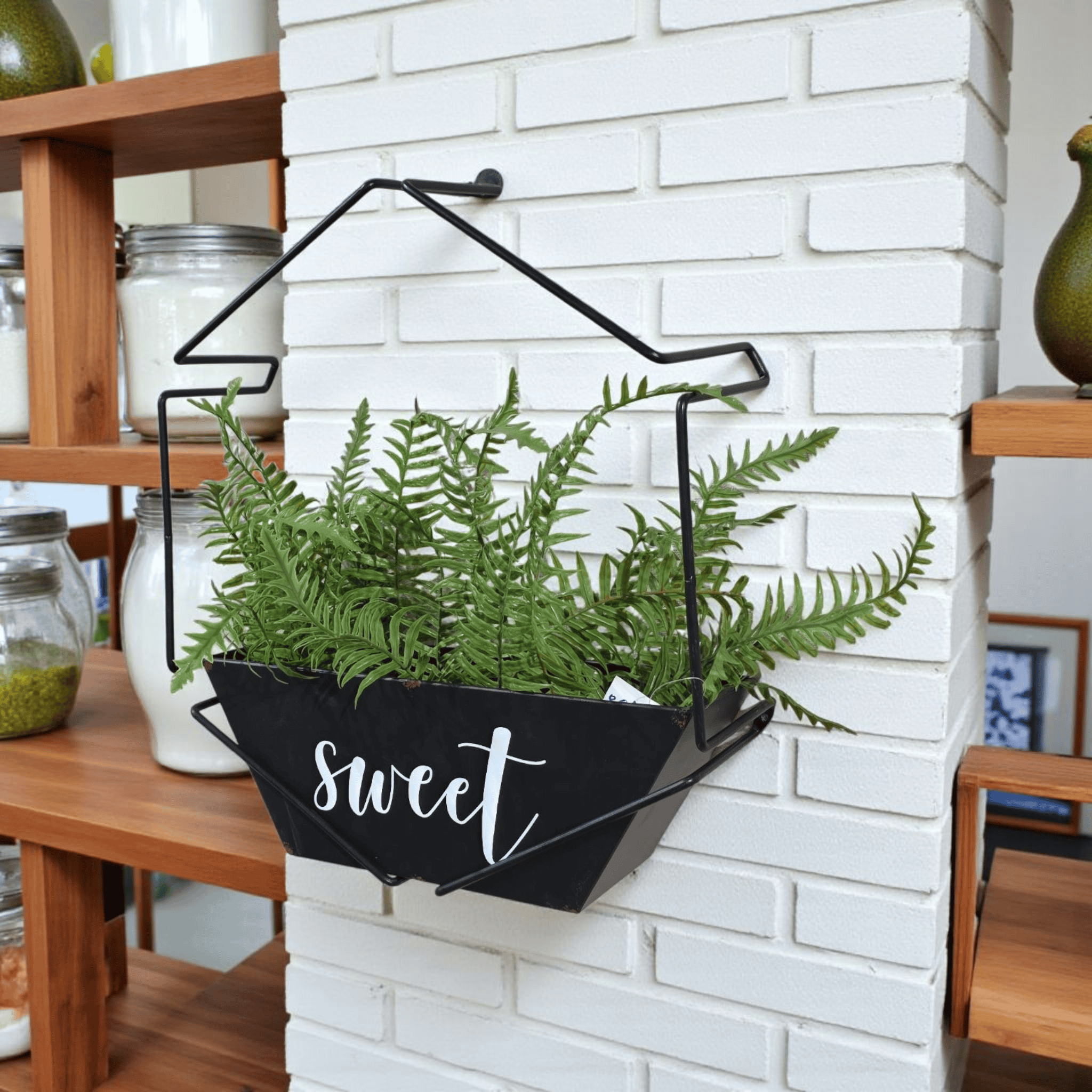 وعاء سداسي جداري معدني لحفظ النباتات – تصميم عصري قابل للتعليق أو الاستخدام على الطاولة